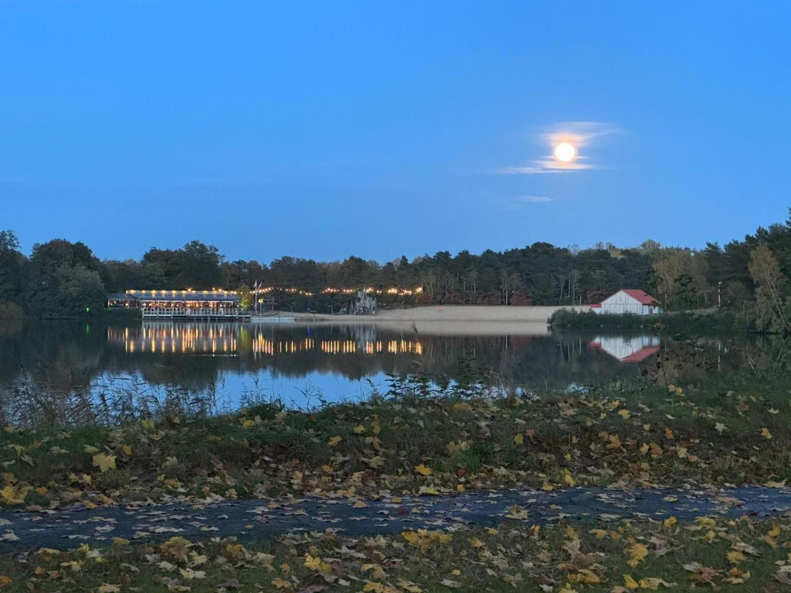 Allee Zum See Schuettorf Kültér fotó